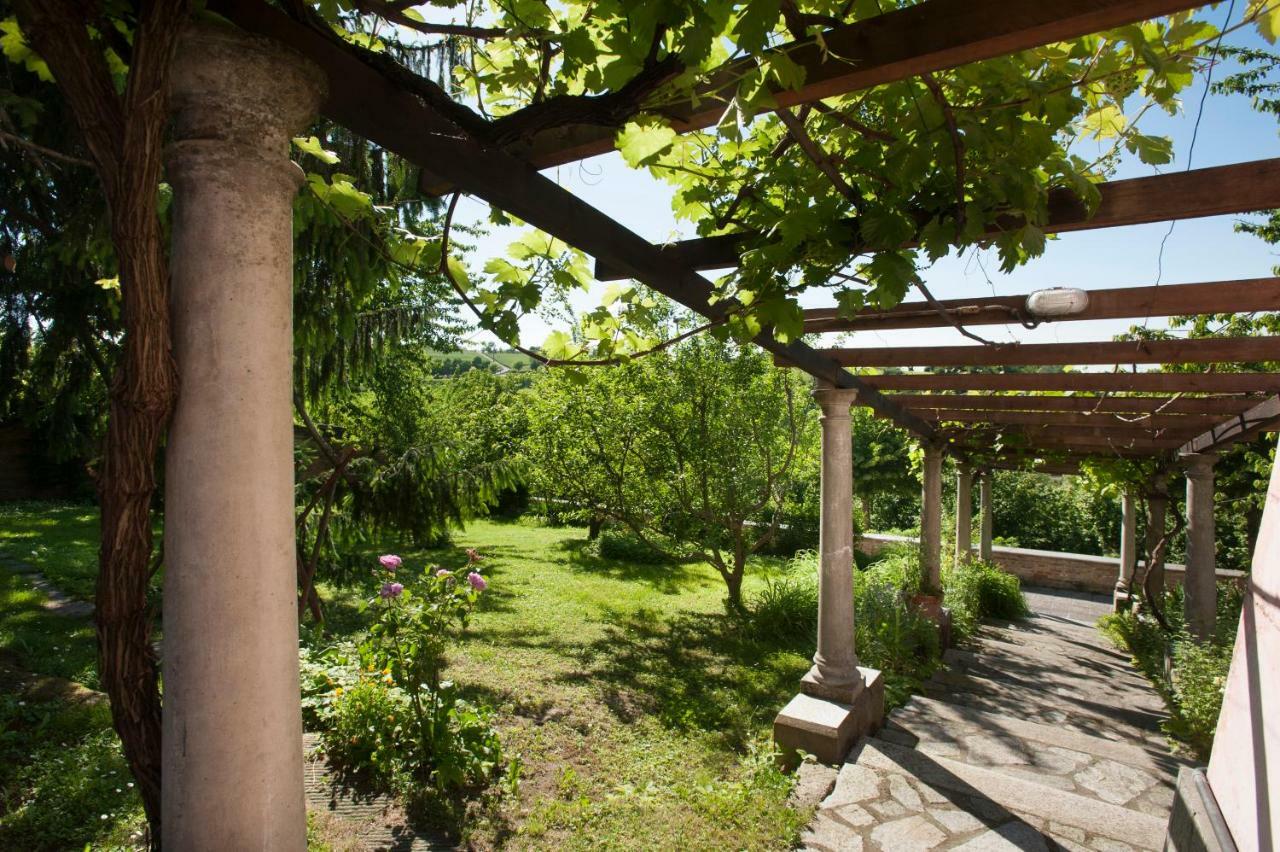 Hazelnut Valley Гуарене Экстерьер фото